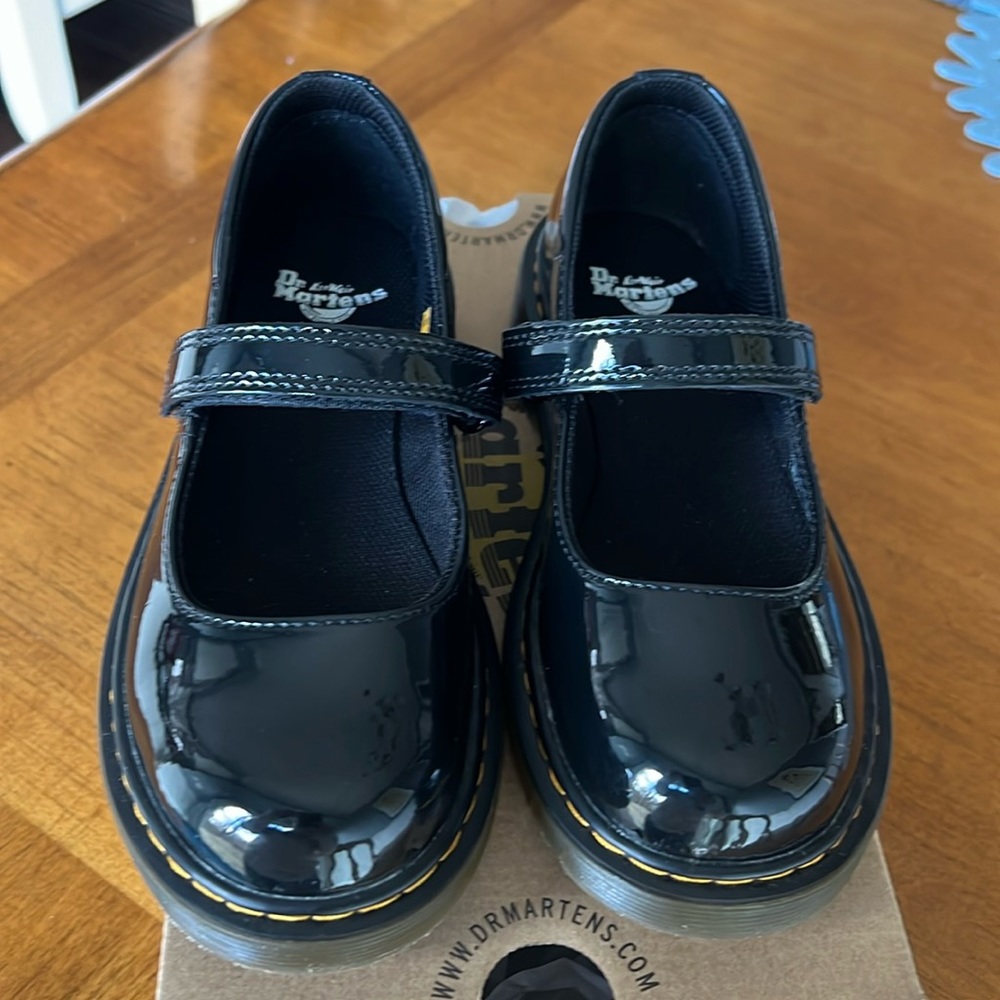 Dr. Marten’s kids Collection.- Maccy Mary Jane, black patent US size 3/UK size 2